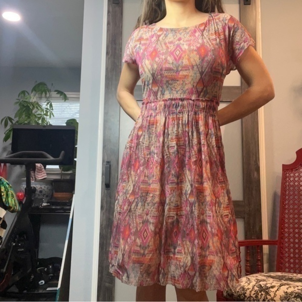 FABULOUS ANTHROPOLOGY NWT Navajo STYLE PRINT abstract colors SUPER CUTE DRESS💕✨